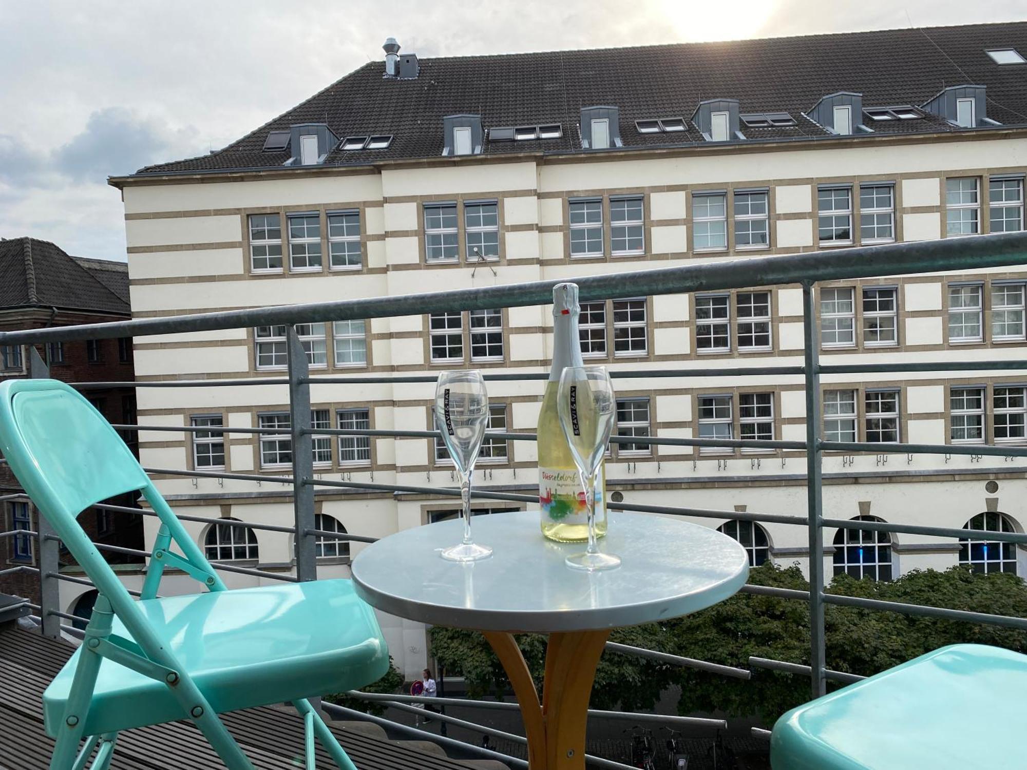 Avi City Burgplatz Apartments Düsseldorf Dış mekan fotoğraf